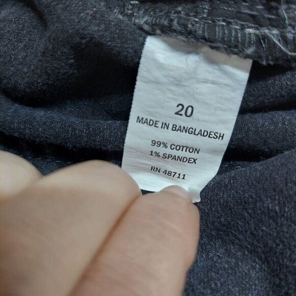 Falls Creek Women's Plus Size Black Stone Wash Mid-Rise Straight Leg Jeans - Picture 5 of 5